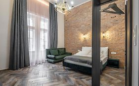 Budapest Marvelous Apartment In Andrassy Boulevard